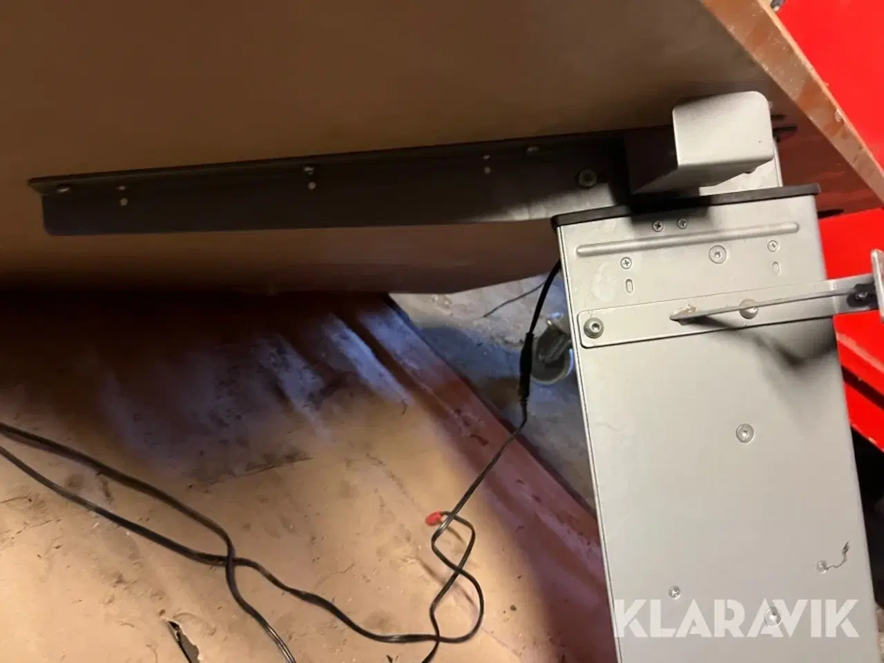 Billede 6 - Vægmonteret hæve/sænke bord