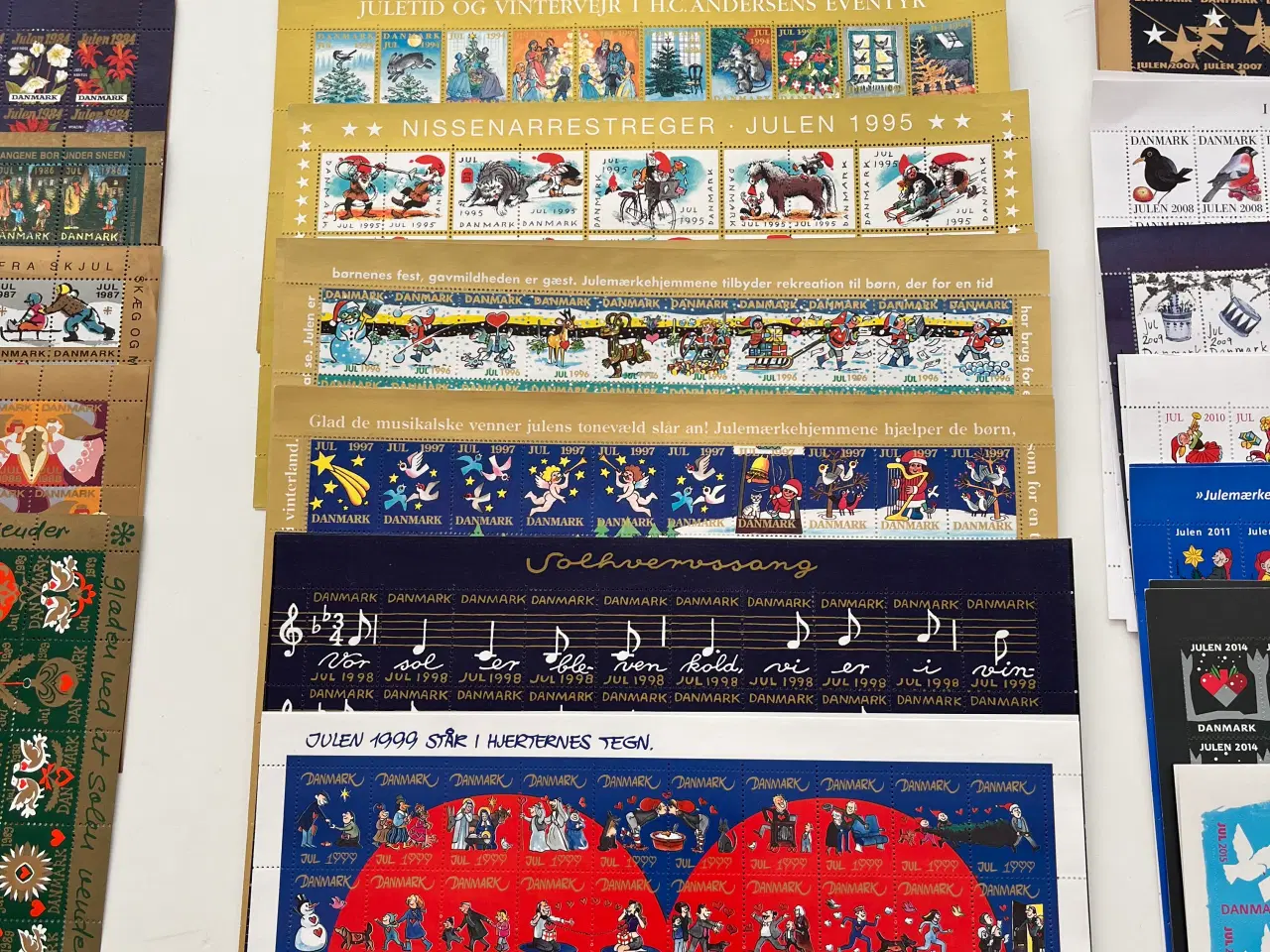 Billede 3 - Julemærker