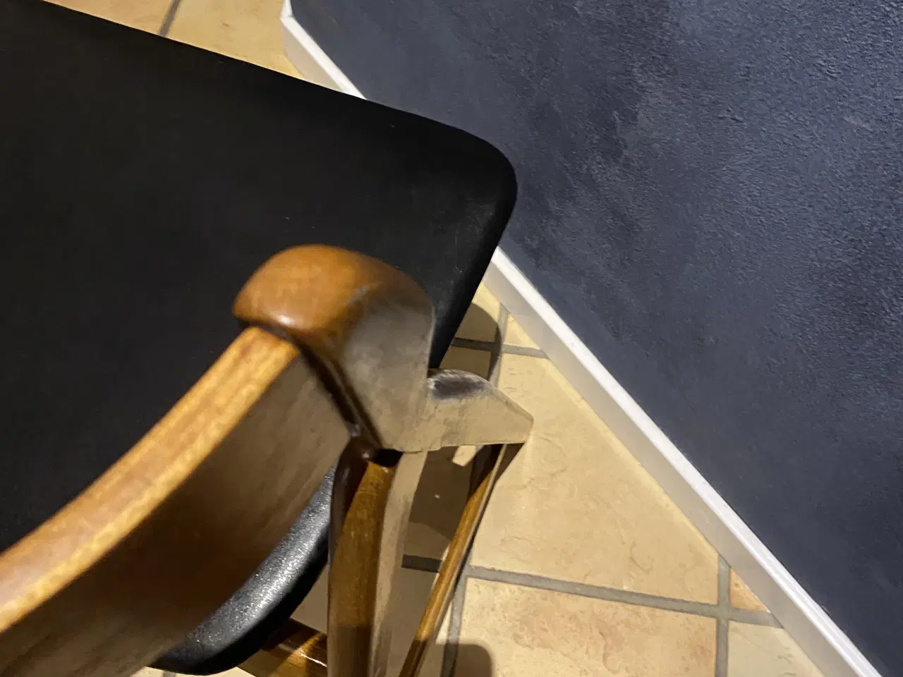 Billede 7 - Savbukkestol / armstol