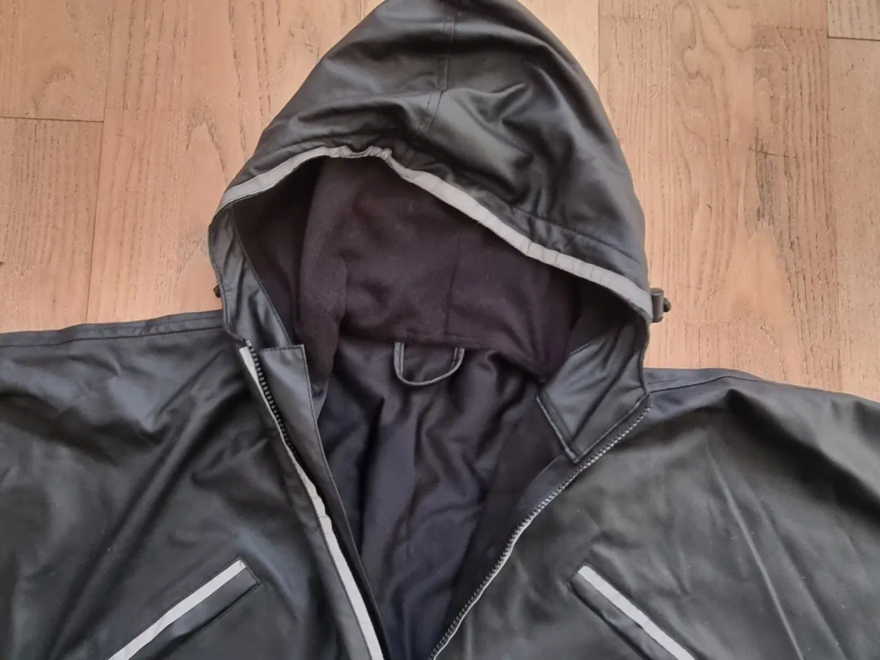 Billede 4 - Luksus Regnponcho med foer og reflekser