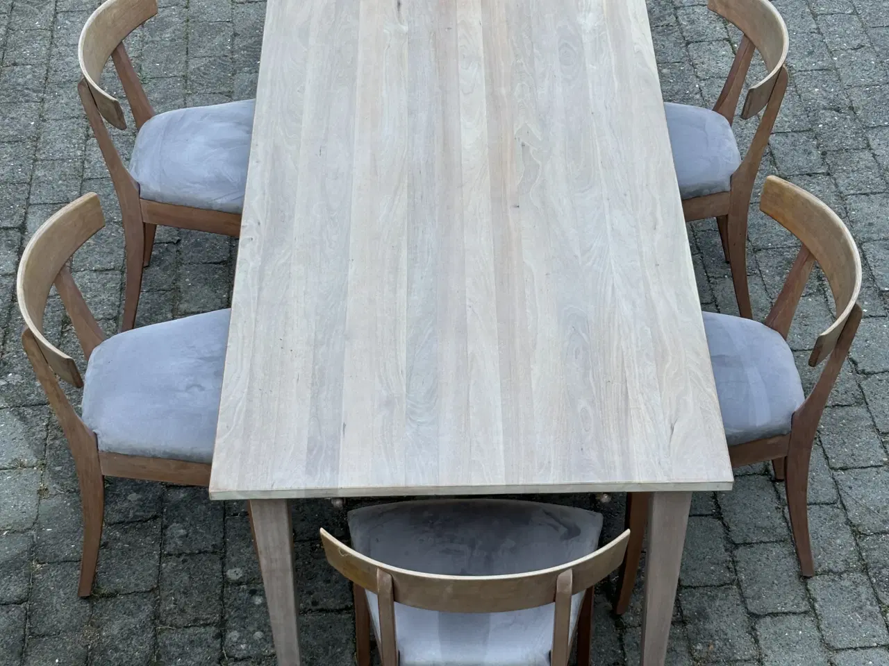 Billede 2 - Spisebord (kirsebærtræ)