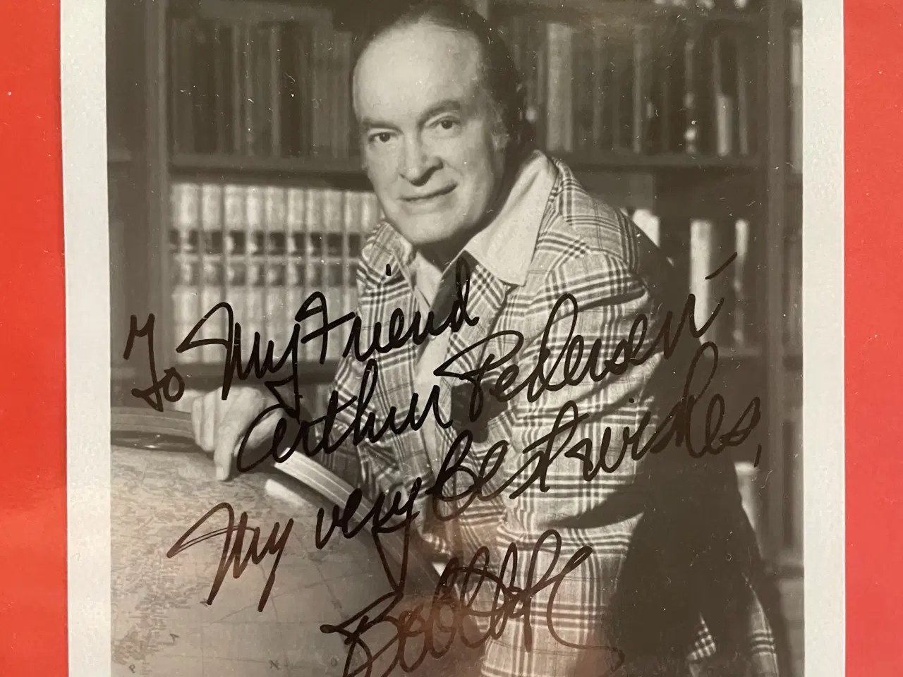Billede 1 - Autograf af Bob Hope (11x17cm) !