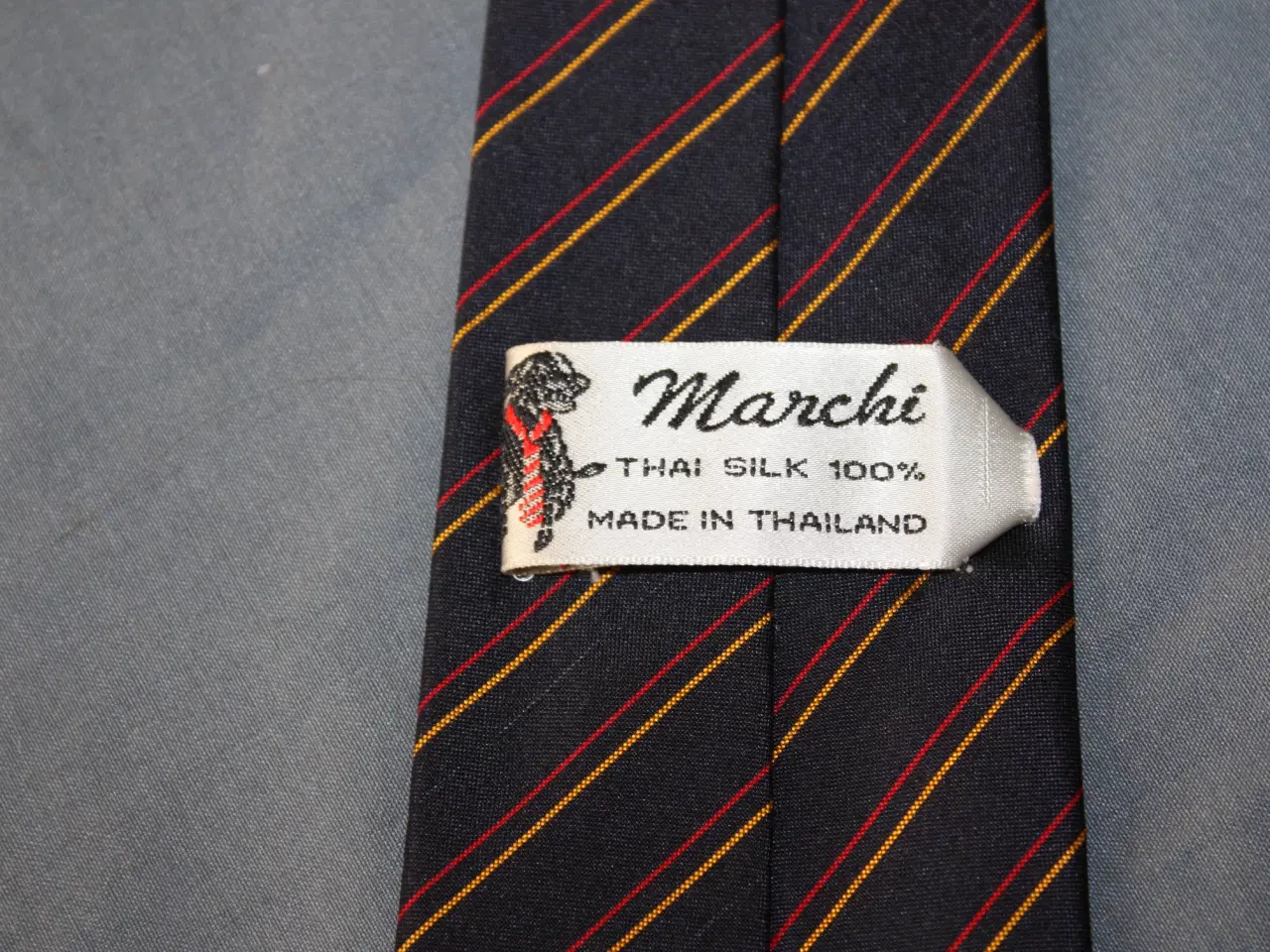 Billede 4 - Marchi Silke slips med Viborg logo  Thai silk 100%