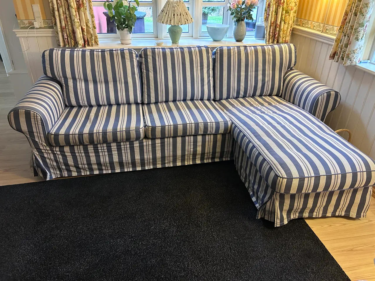 Billede 1 - Chaiselong sofa med stol