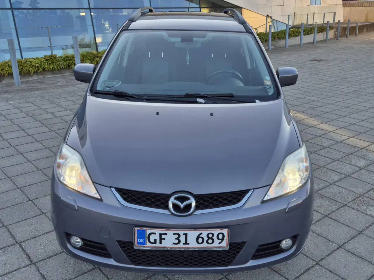 Billede 5 - Mazda 5 lækker familie vogn pæn velholdt kør godt.