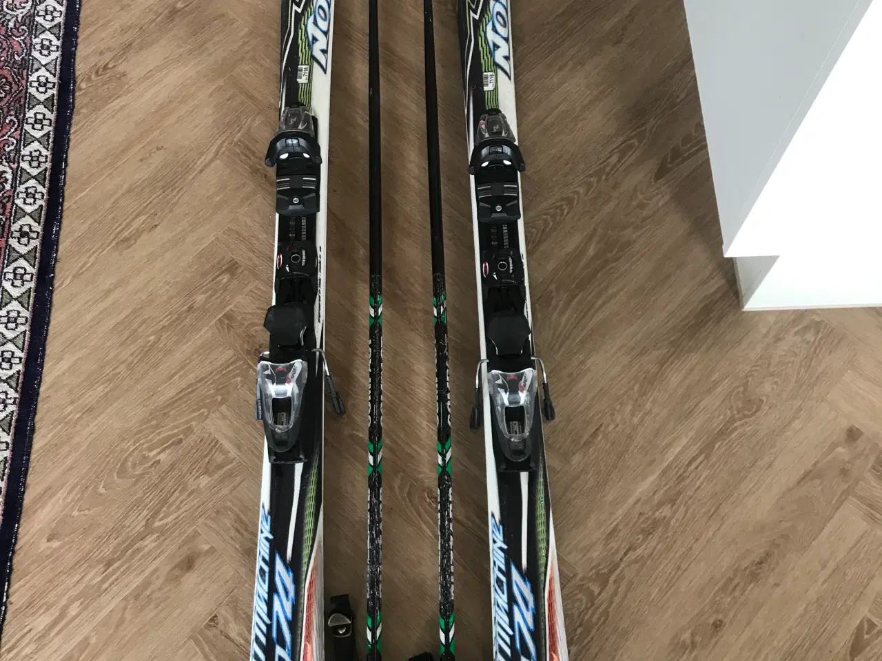 Billede 1 - NORSICA SLALOMSKI m/ BINDINGER,STØVLER OG STAVER.