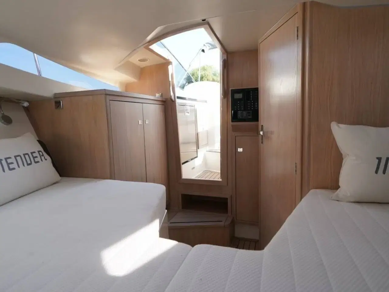 Billede 11 - Interboat Intender 950 Cabin