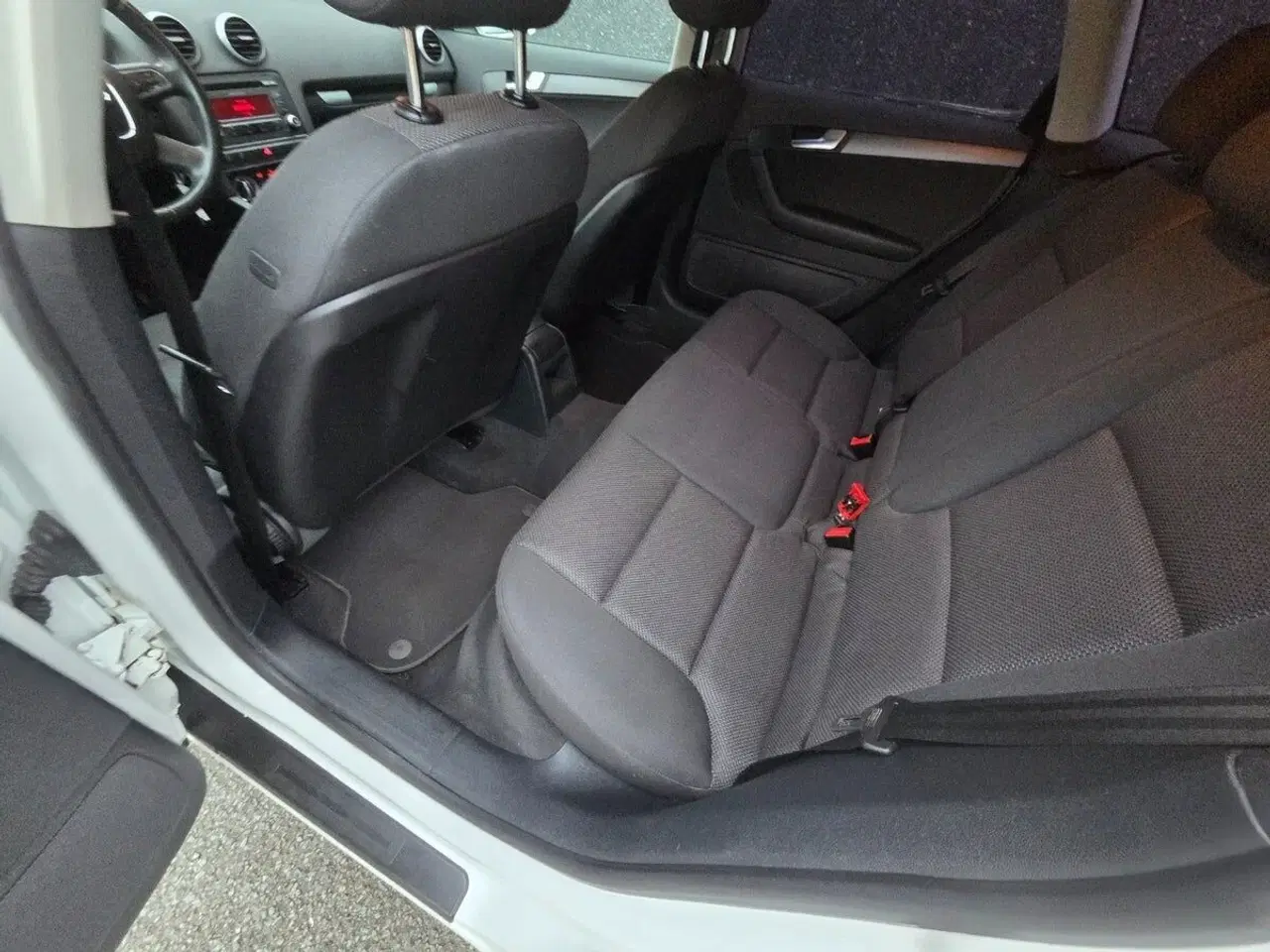 Billede 6 - Audi A3 Sportback 1,6 TDI DPF Ambiente 105HK 5d