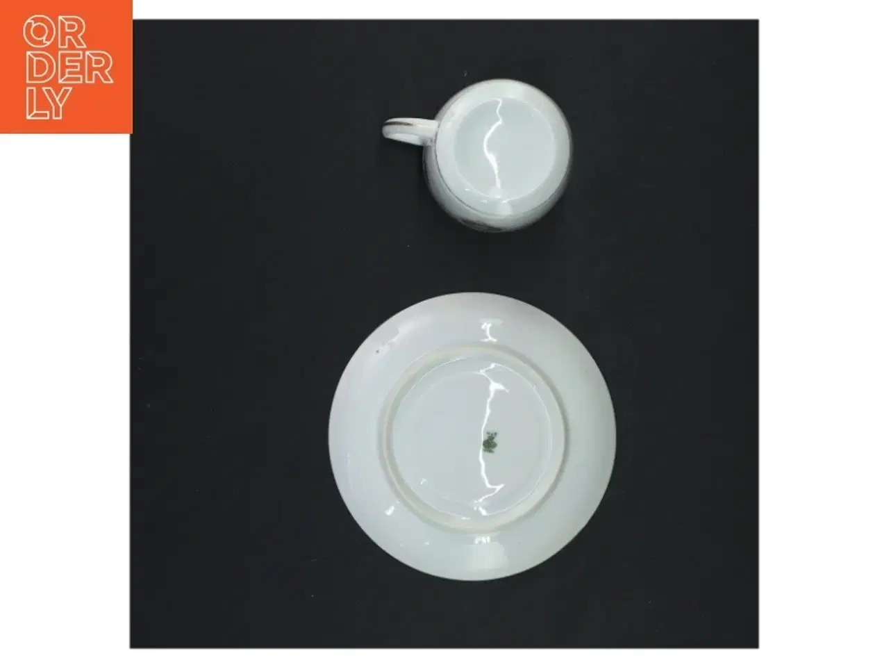 Billede 4 - Porcelænskopper med underkopper (str. Diameter, 13 cm kop 6 cm x 6 cm)