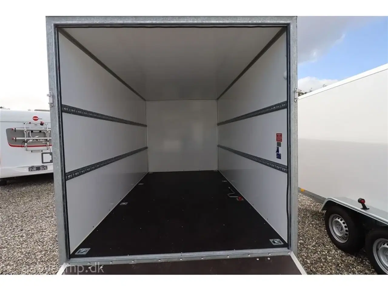 Billede 7 - 0 - Blyss Cargo FC2740HT med Rampe   Sandwich Cargo trailer str. 400x200x200 cm med rampe Top kvalitet