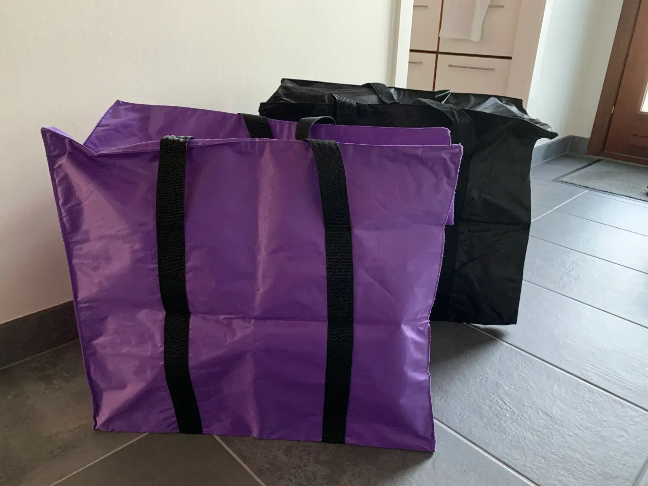 Billede 1 - Opbevaringsposer - stor - begrænset brugt/som ny