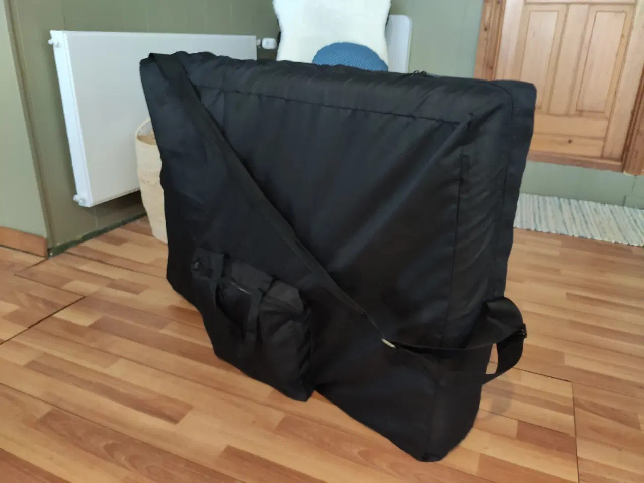 Billede 8 - Transportabel massage behandlerbriks i flot stand
