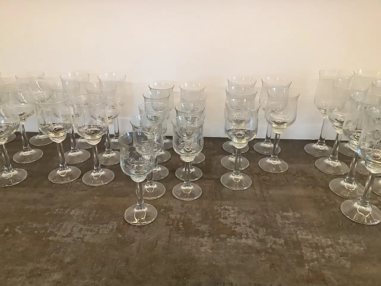 Billede 1 - Ambasadør, rød, hvid, portvin, snaps, ølglas