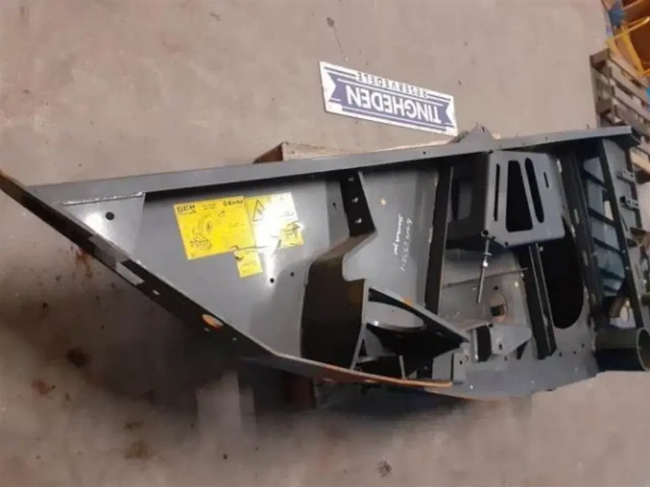 Billede 7 - Fendt Skærebordsgavl