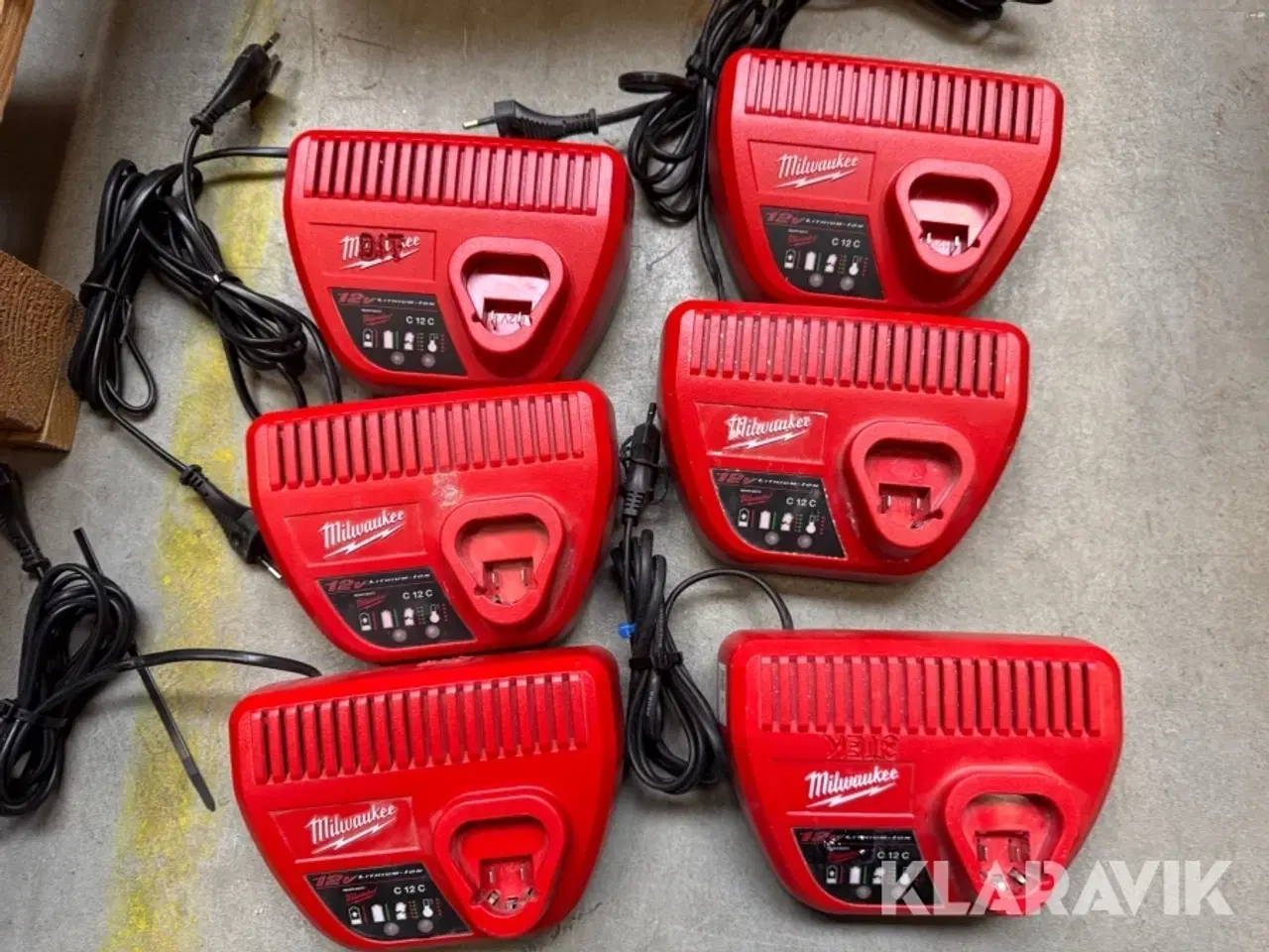 Billede 5 - Batteri oplader til 12 volt Milwaukee 12 V 6 styks