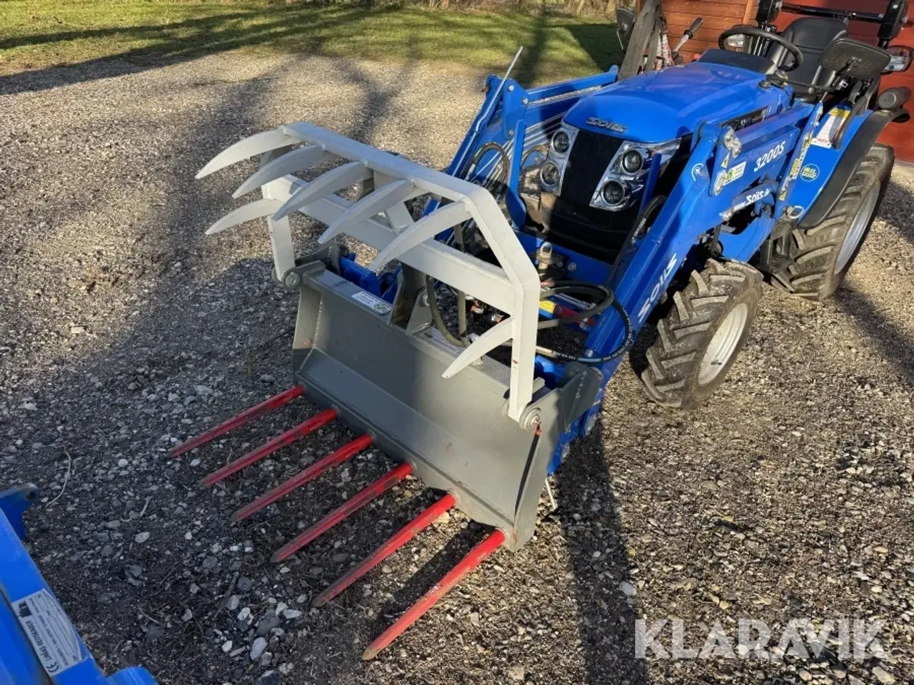 Billede 10 - Traktor Solis 26 med frontlæsser