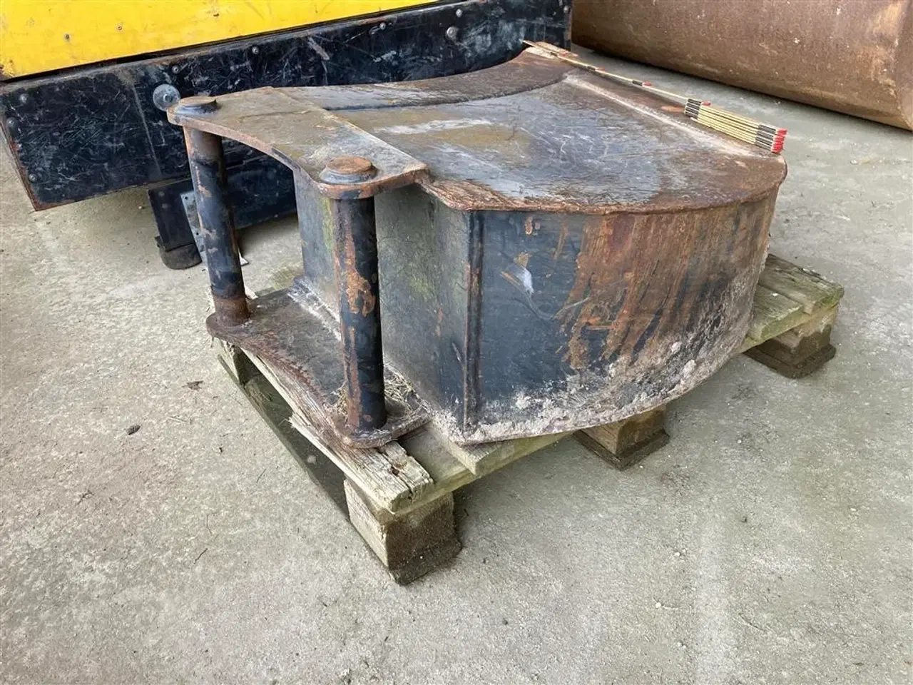 Billede 10 - Hydrema Profilskovl 30 cm i toppen og 20 cm i bunden