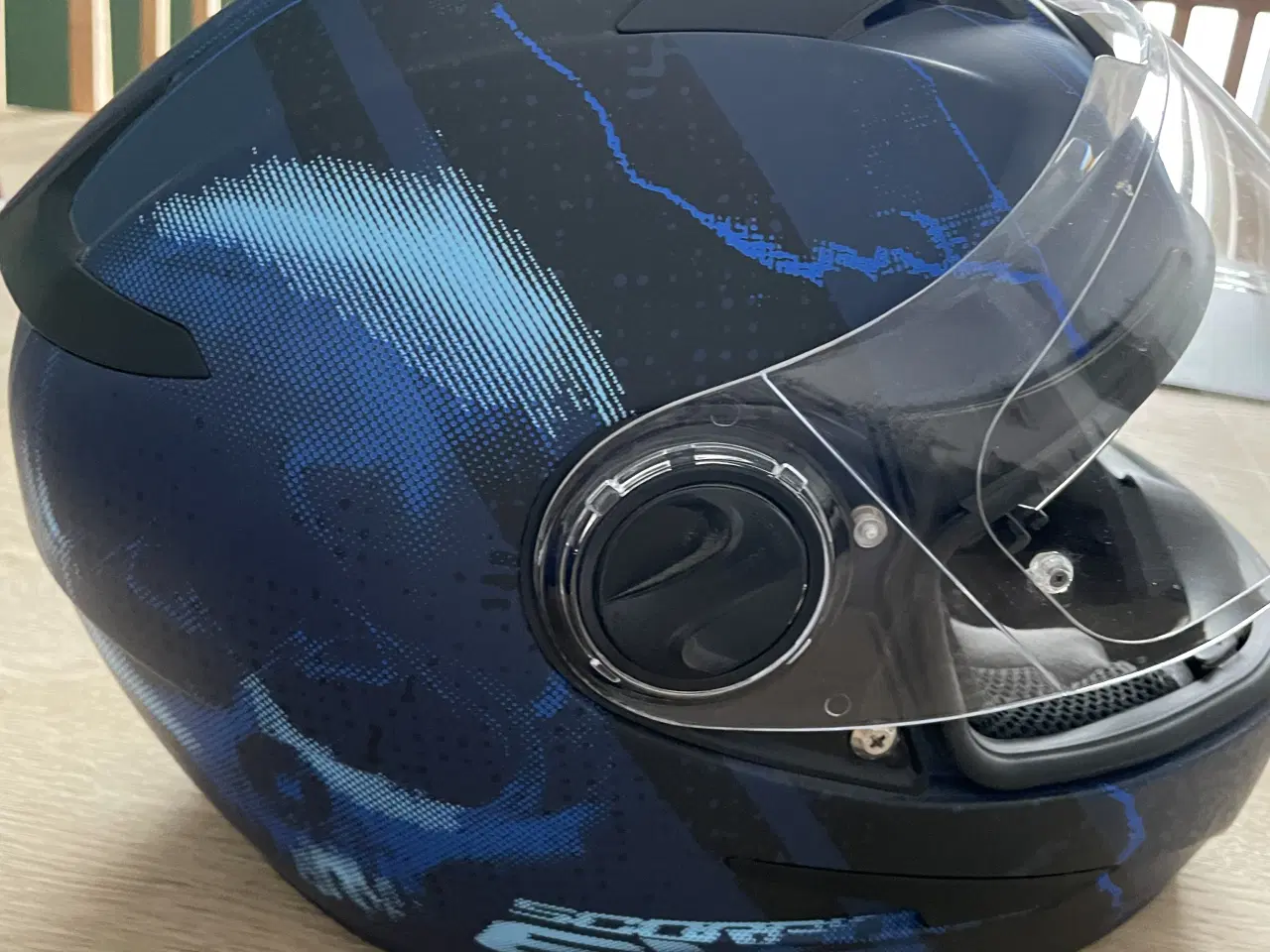 Billede 2 - Styrthjelm Scorpion exo str m som ny bruger 2 gang