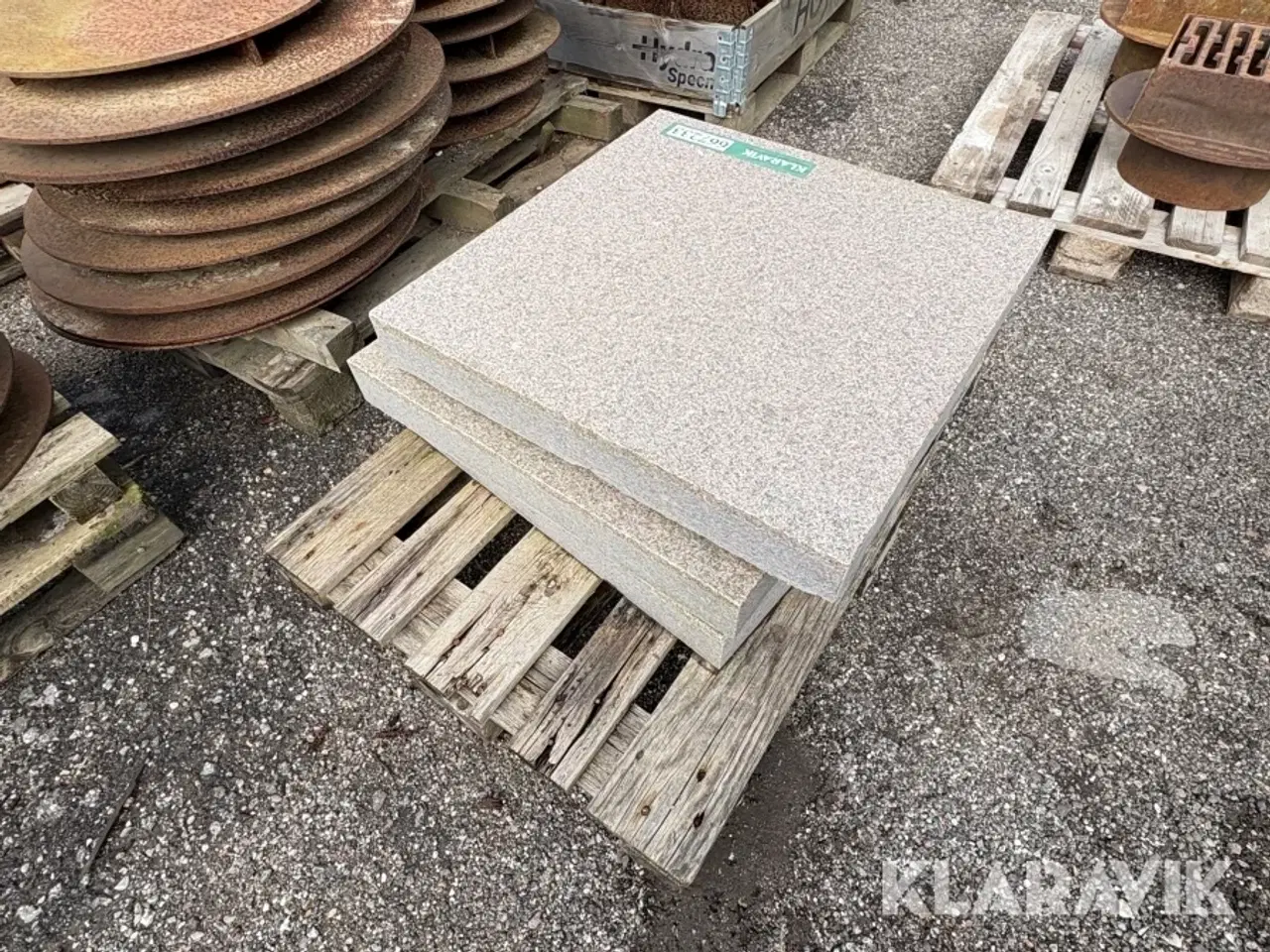 Billede 2 - Granit fliser 3 styk