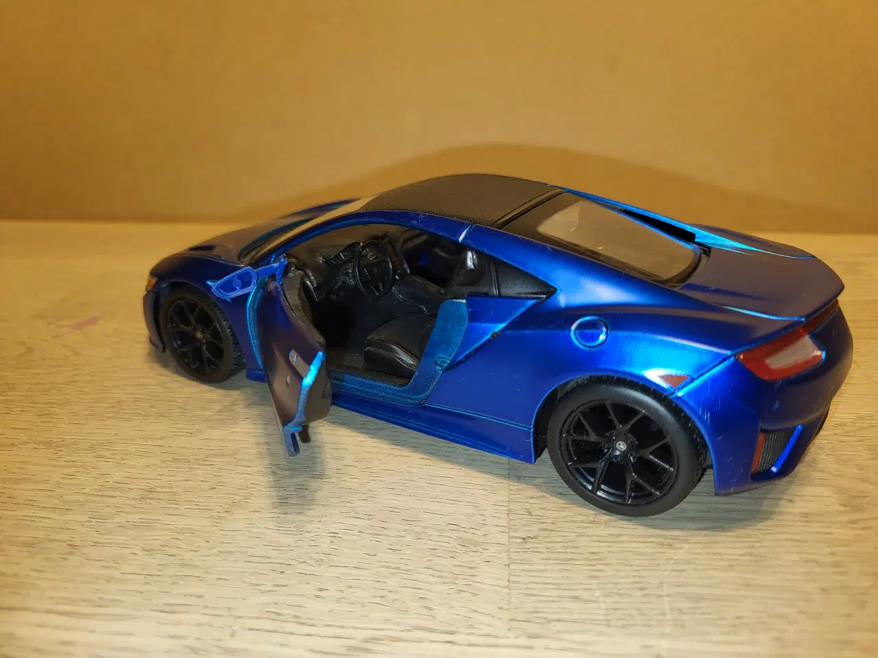 Billede 2 - Modelbil, Acura NSX Blue 2018, skala 1/24