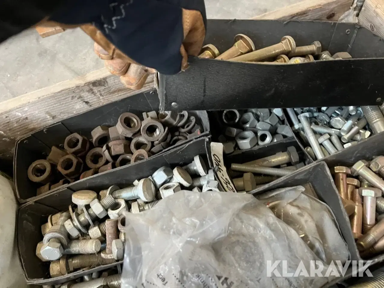 Billede 8 - Bolte, møtrikker, søm og øvrigt