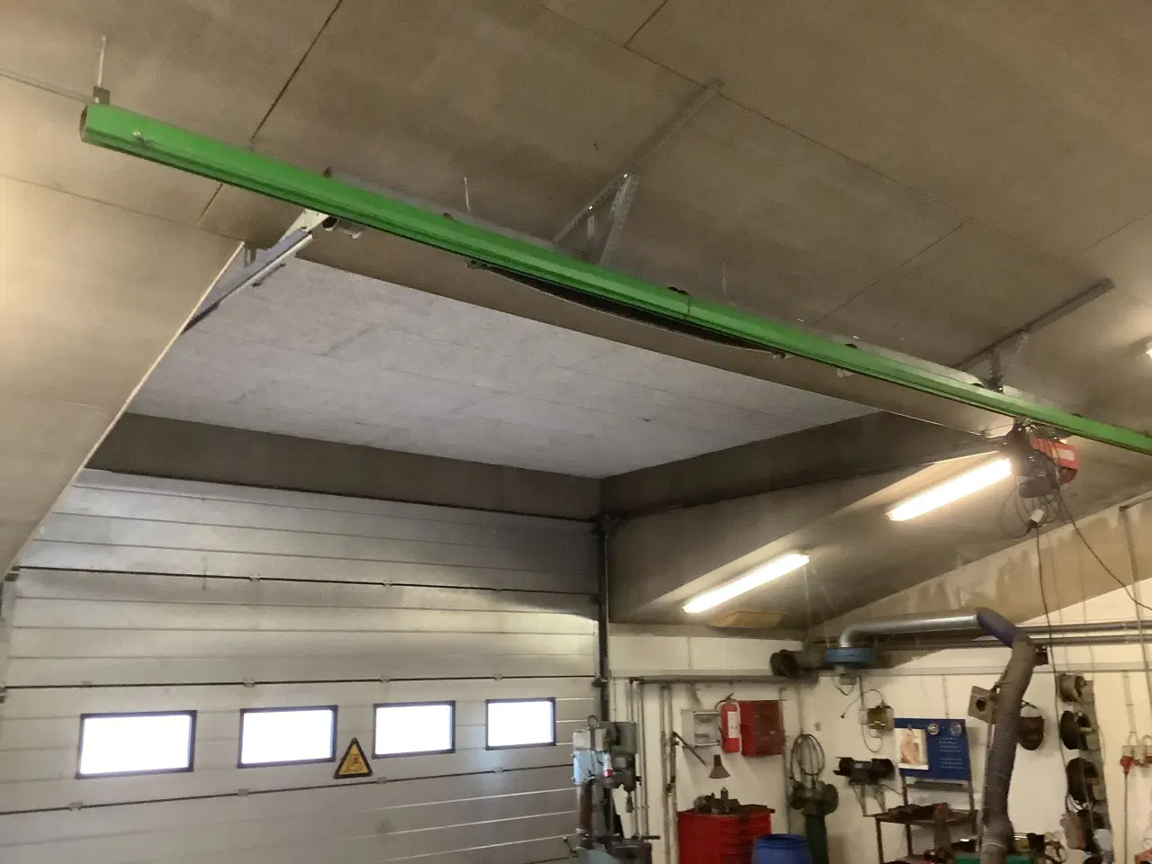 Billede 3 - Lille værkstedskran 1 tons med løbekat 