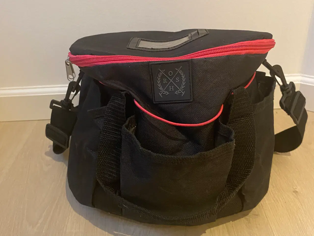 Billede 10 - Rideudstyr, trenser, underlag osv…..