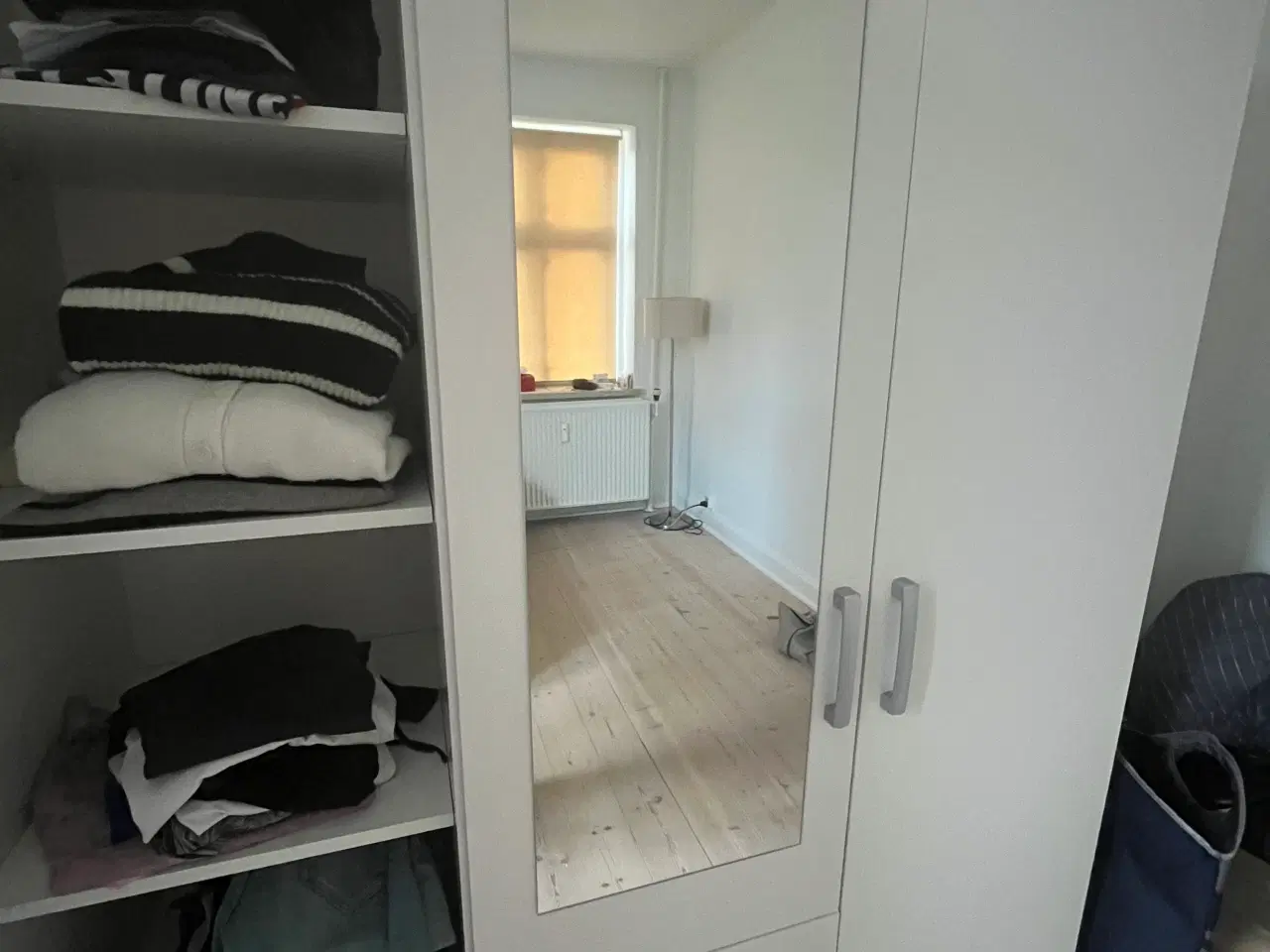 Billede 3 - Garderobe skab fra Jysk
