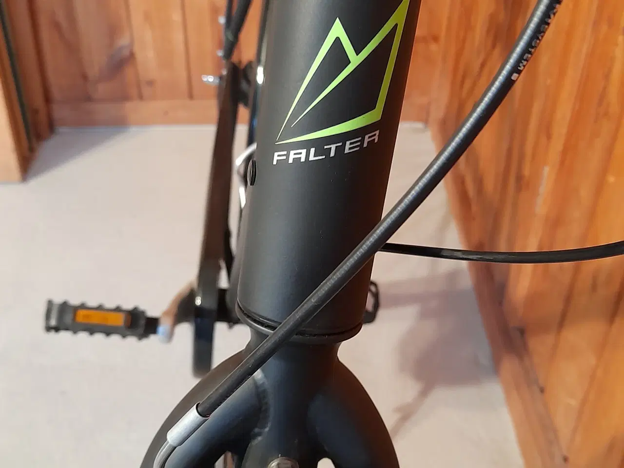 Billede 5 - Falter Series 3:2 (DE) 28” X 59 cm.