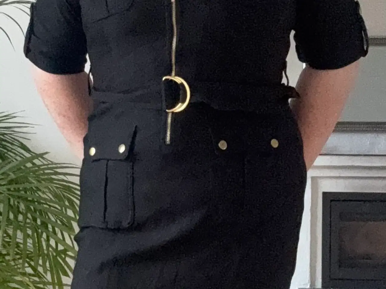 Billede 2 - Sharagano kjole str L