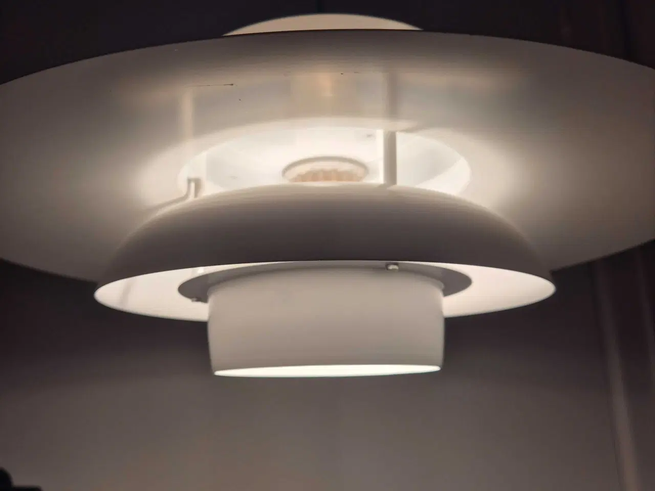 Billede 12 - Stor og smuk flerskærmspendel 