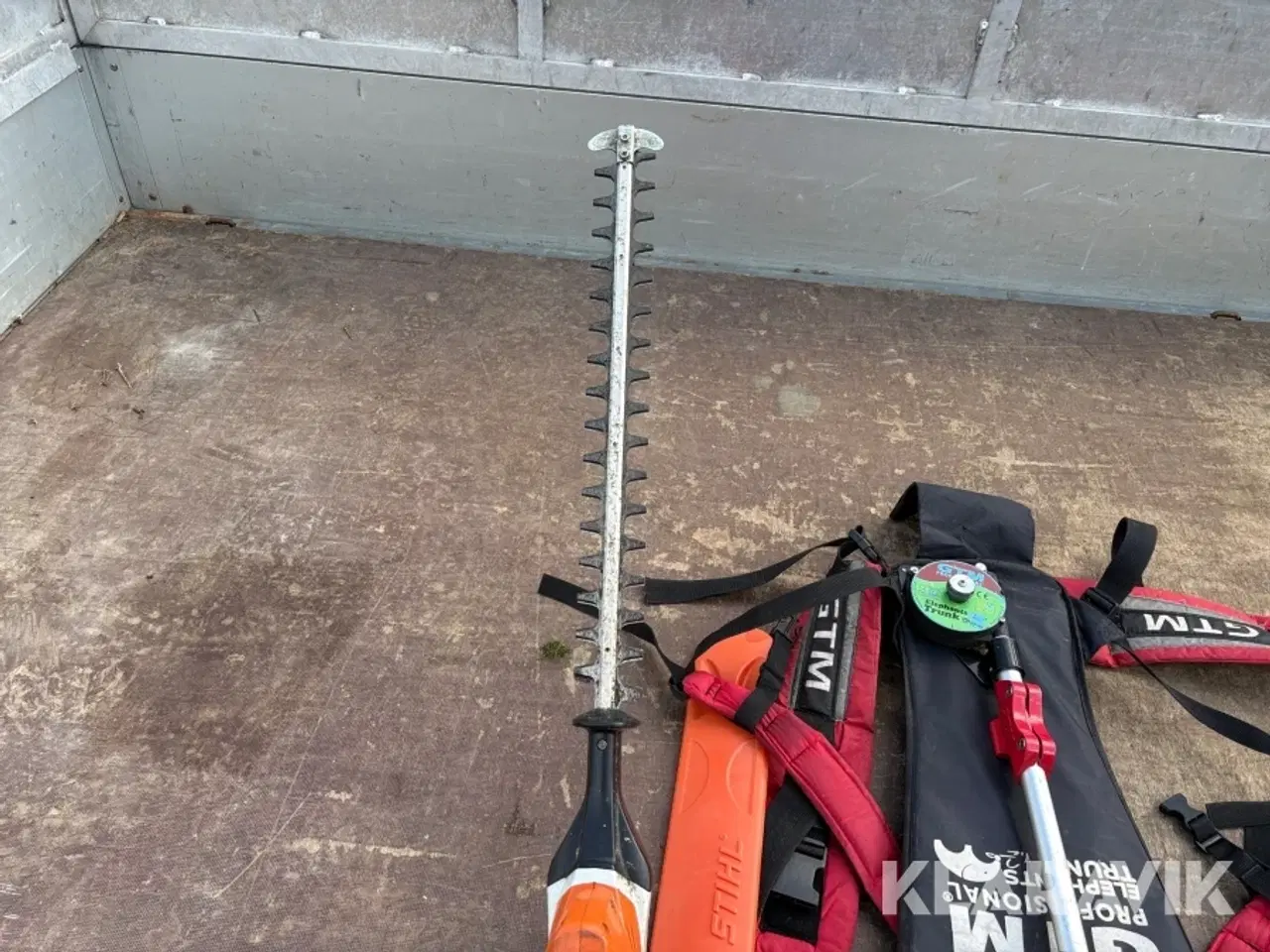 Billede 8 - Hækkeklipper Stihl HLA 66 med rygbøjle