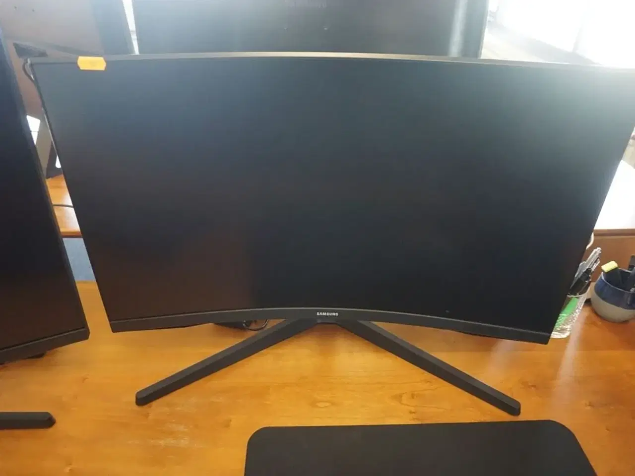 Billede 5 - 2 stk. skærme + tastatur, mus, headset & dockingstation