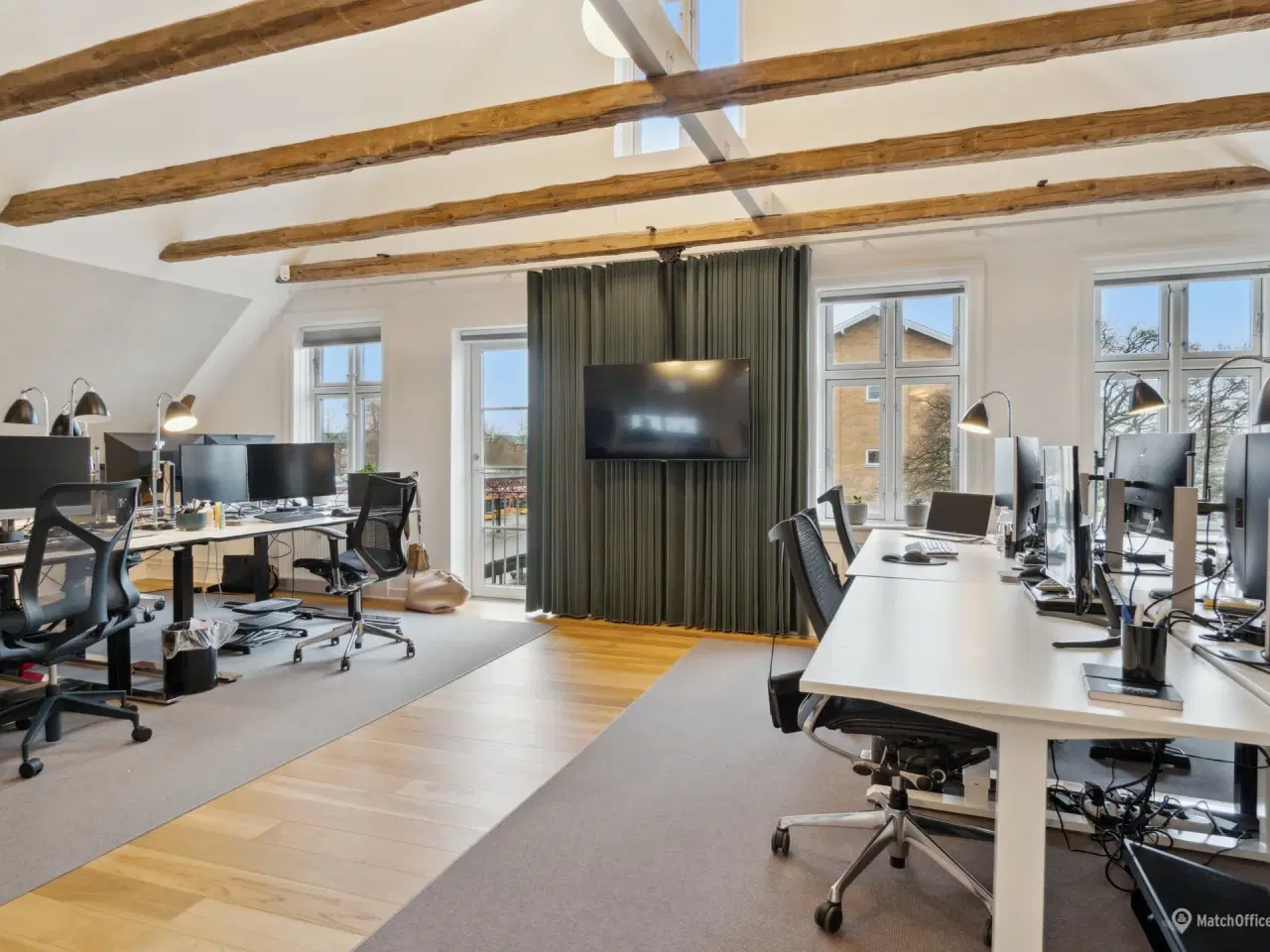 Billede 10 - Kontorlejemål centralt i Farum - stor rabat på lejen i det første år og ingen binding