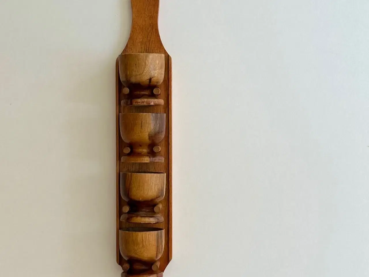 Billede 4 - Æggebægre på holder, træ