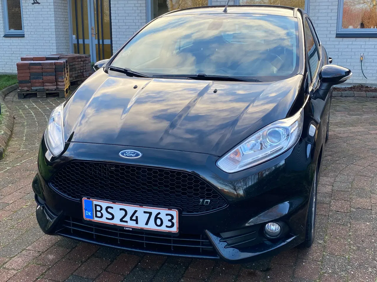 Billede 1 - Ford Fiesta 125HK Sport