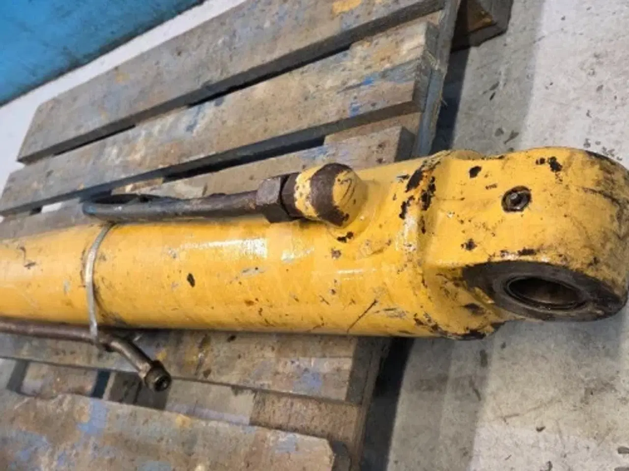 Billede 7 - Ford 675D Cylinder F1NNB577CA