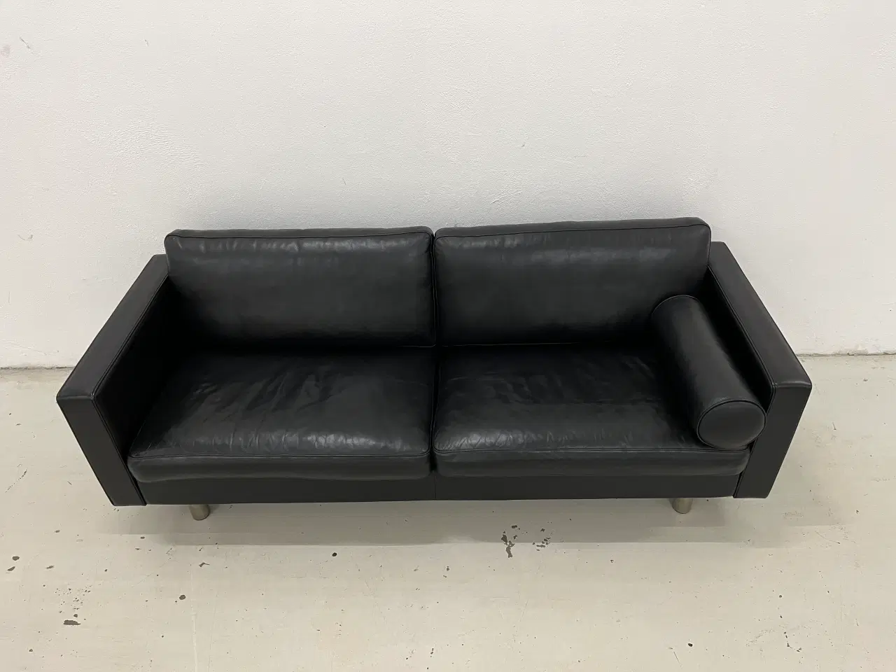 Billede 4 - Mogens Hansen MH321 3 Pers.Sofa i sort premium .
