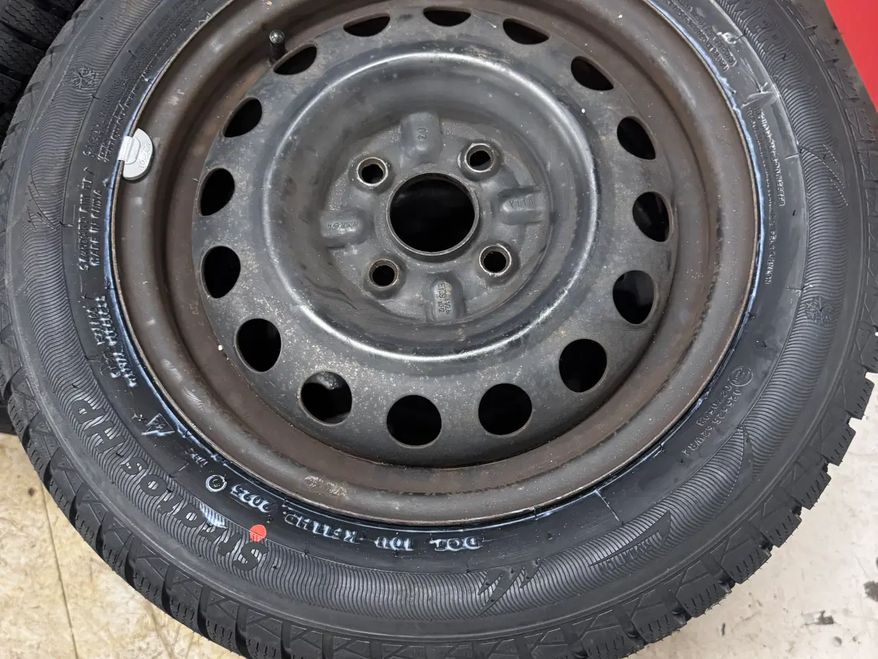 Billede 1 - 4x100 vinterhjul med nye dæk