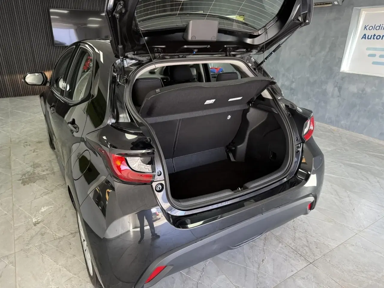 Billede 5 - Mazda 2 1,5 VVT-I  Hybrid Pure Plus Pack CVT 116HK 5d Trinl. Gear