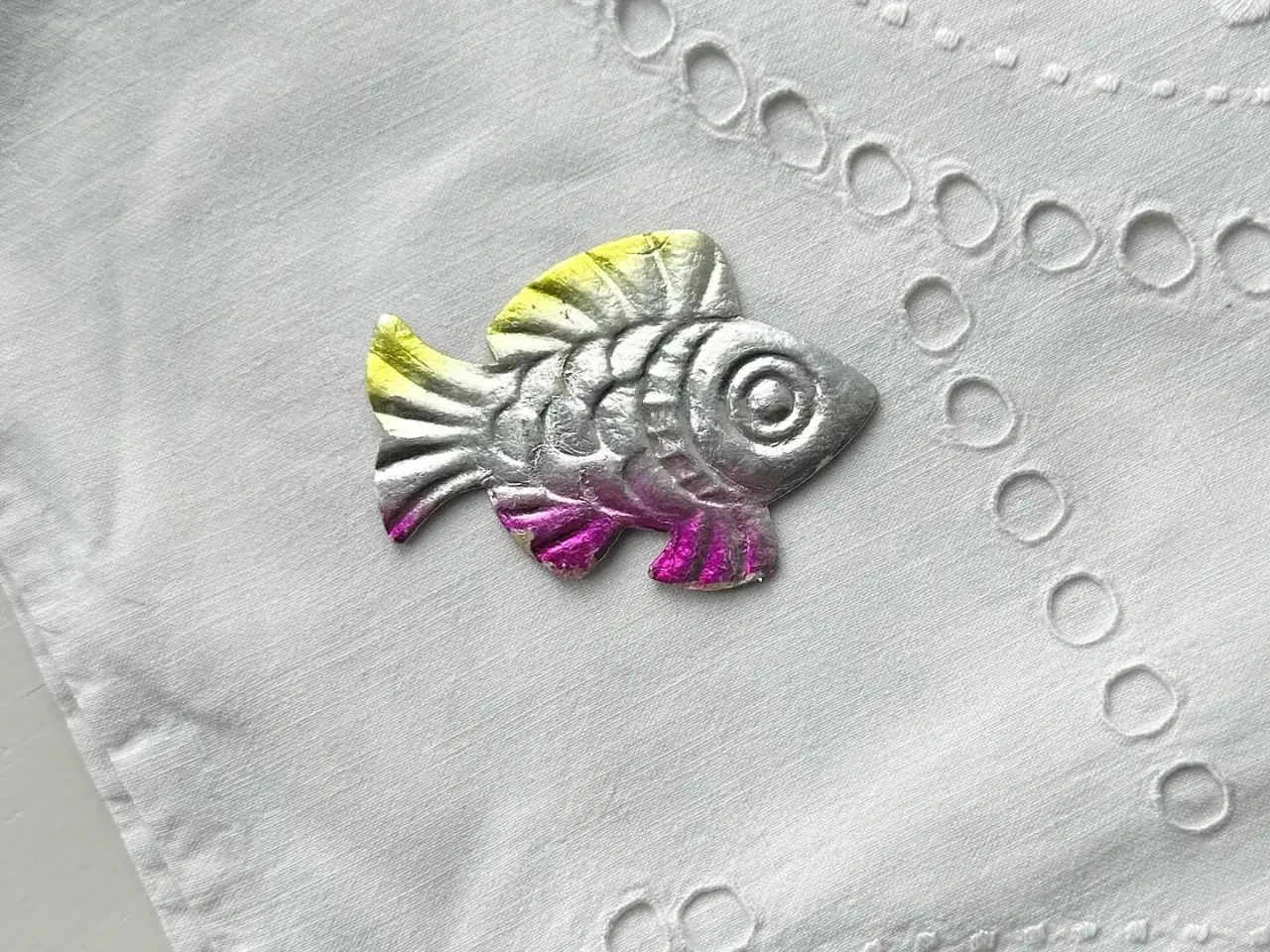 Billede 2 - Sovjetisk pappynt, sølvfisk m farver