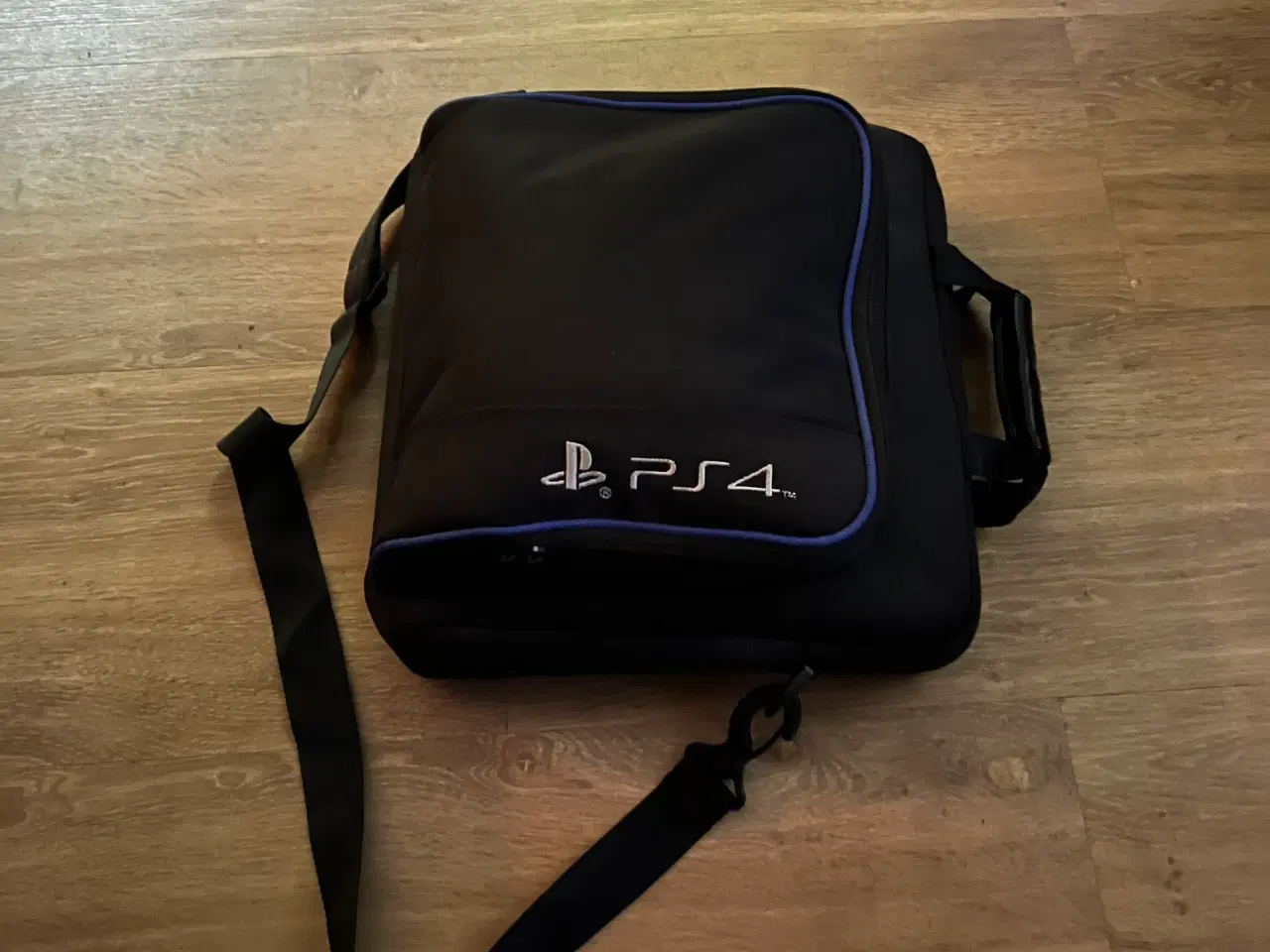 Billede 2 - Ps 4 slim 1 tb 