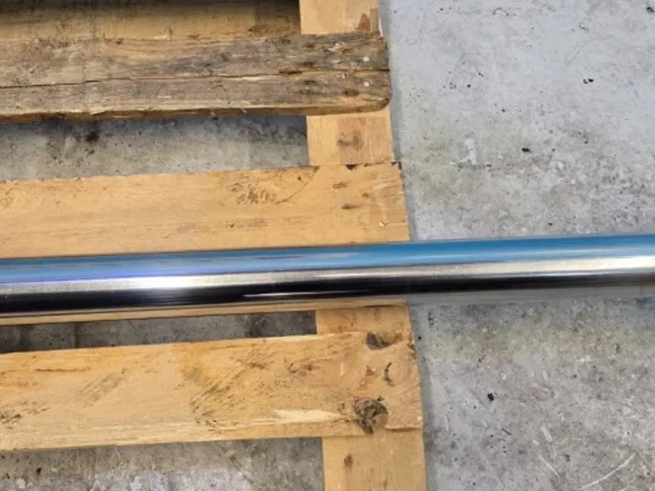 Billede 17 - New Holland LB115B Cylinder 87315531