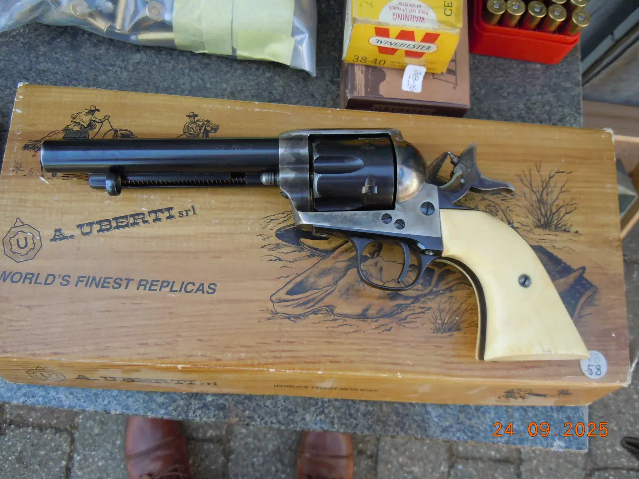 Billede 8 - 1873 Colt Uberti revolver med alt ladegrej og patr