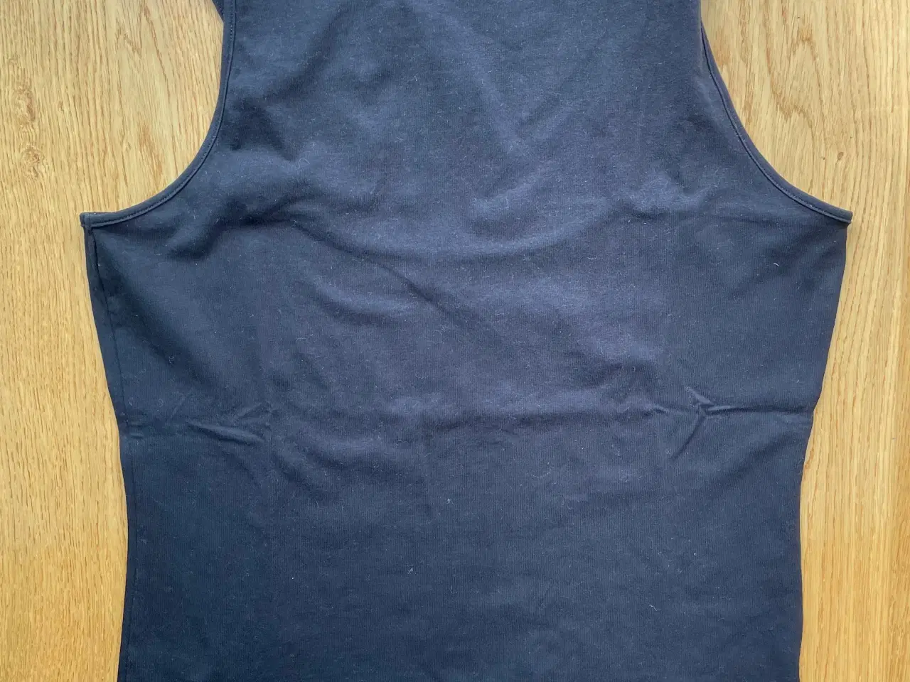Billede 1 - Arket sort top