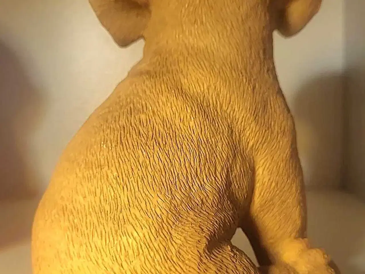 Billede 5 - Lille Lys Labrador Hvalpefigur 