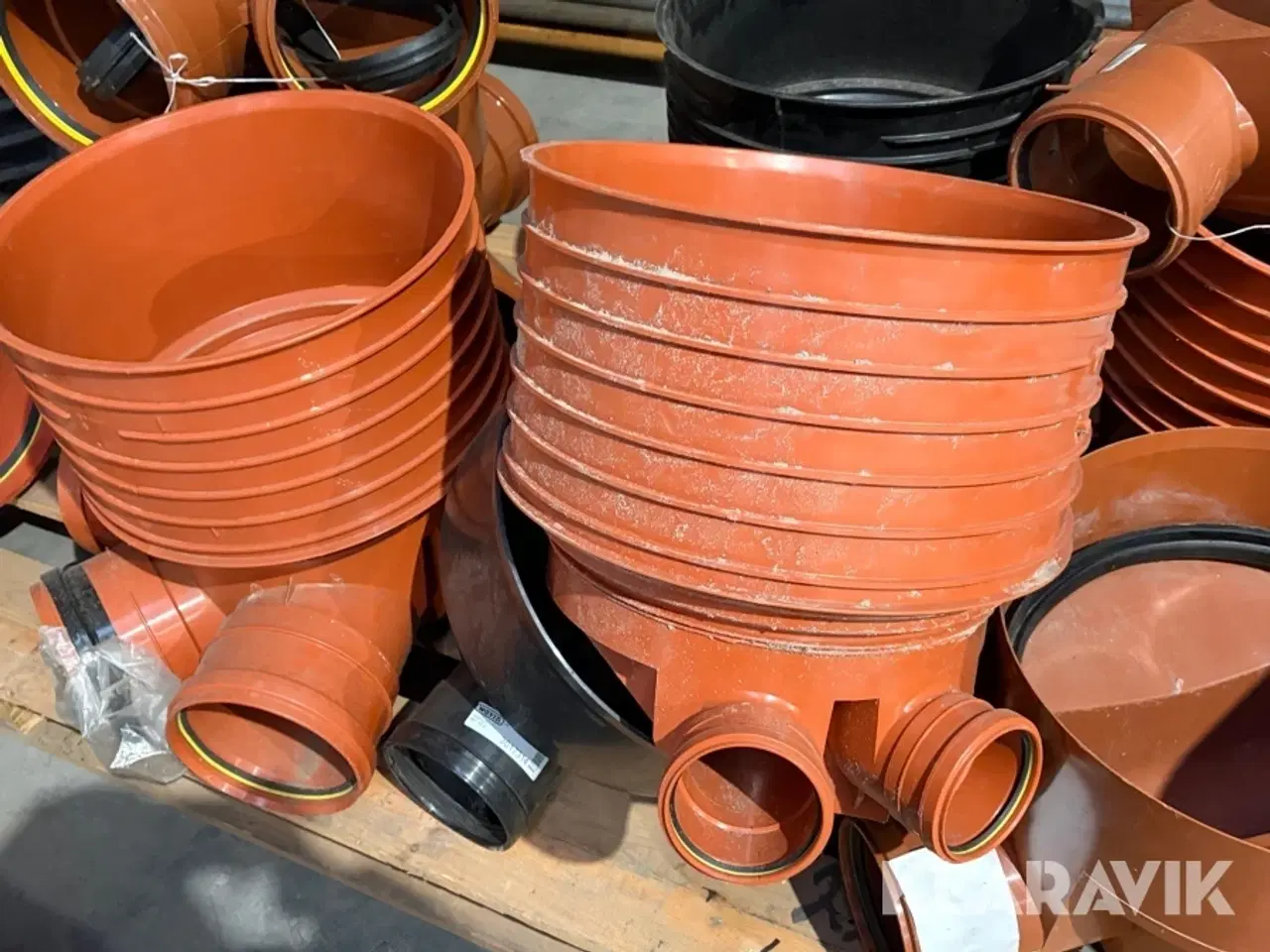 Billede 11 - Brønde assorteret 15 styk