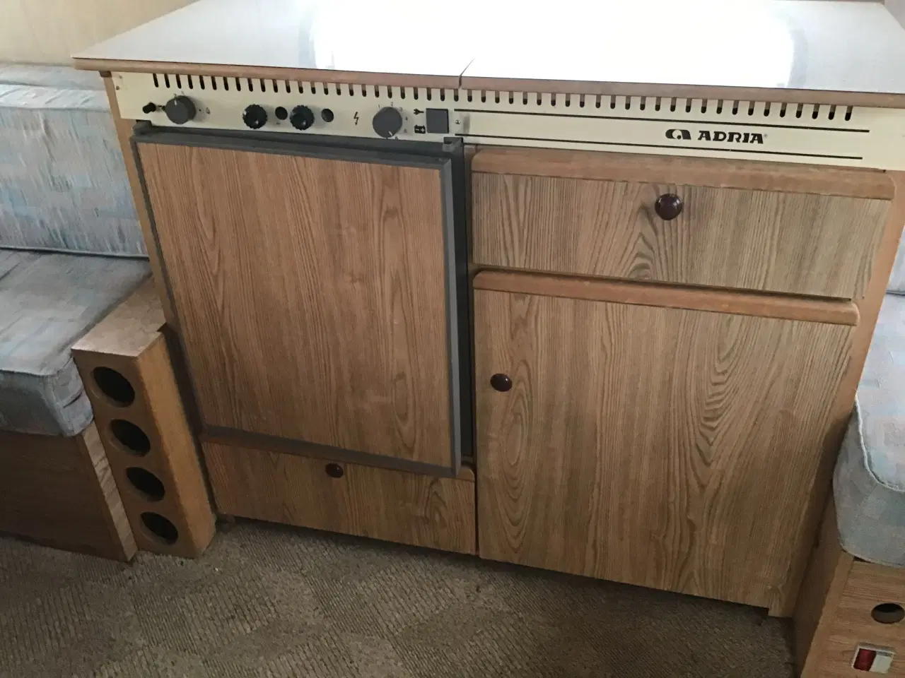 Billede 6 - Adria 400/fortelt nysynet årg 89