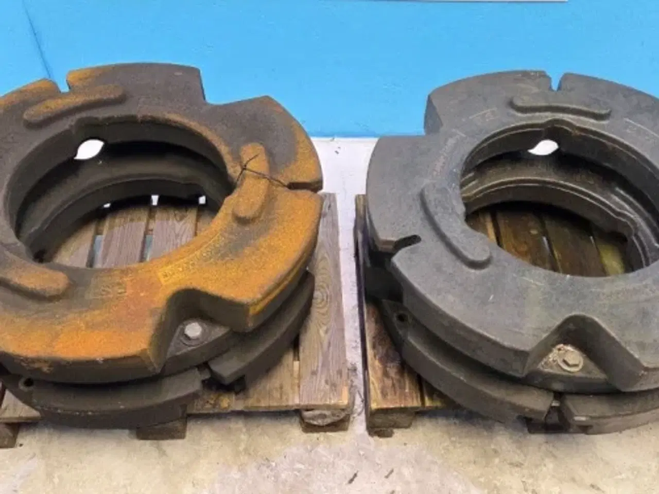 Billede 2 - New Holland T7.315 Hjulvægtsæt 48043821