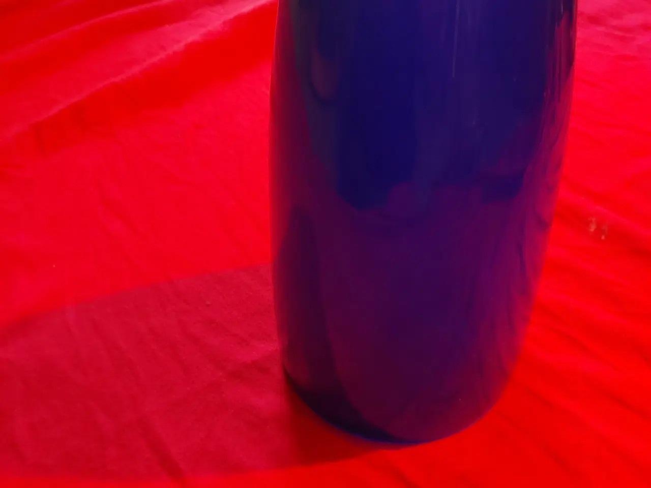 Billede 4 - Stor rundt glas vase i kongeblå farve